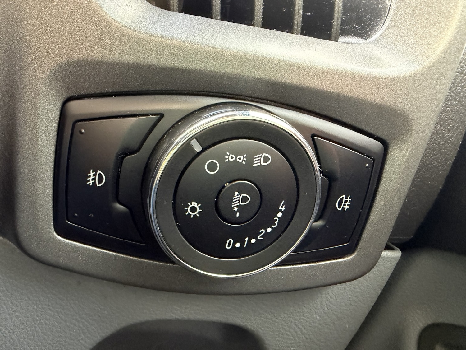 Used Ford Transit Custom 2016 for sale - 77318308: Photo 51