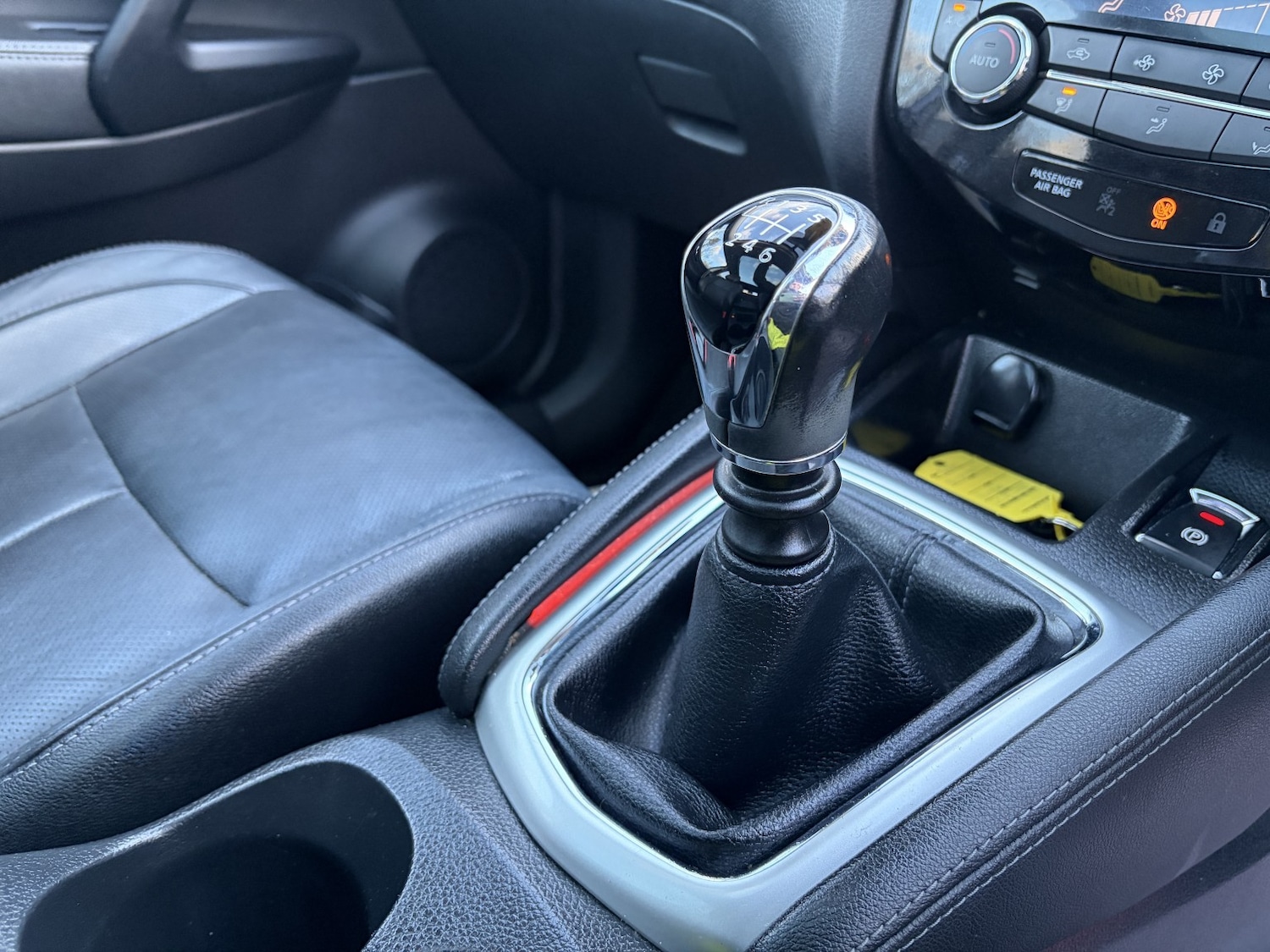 Used Nissan Qashqai 2015 for sale - 77282696: Photo 27