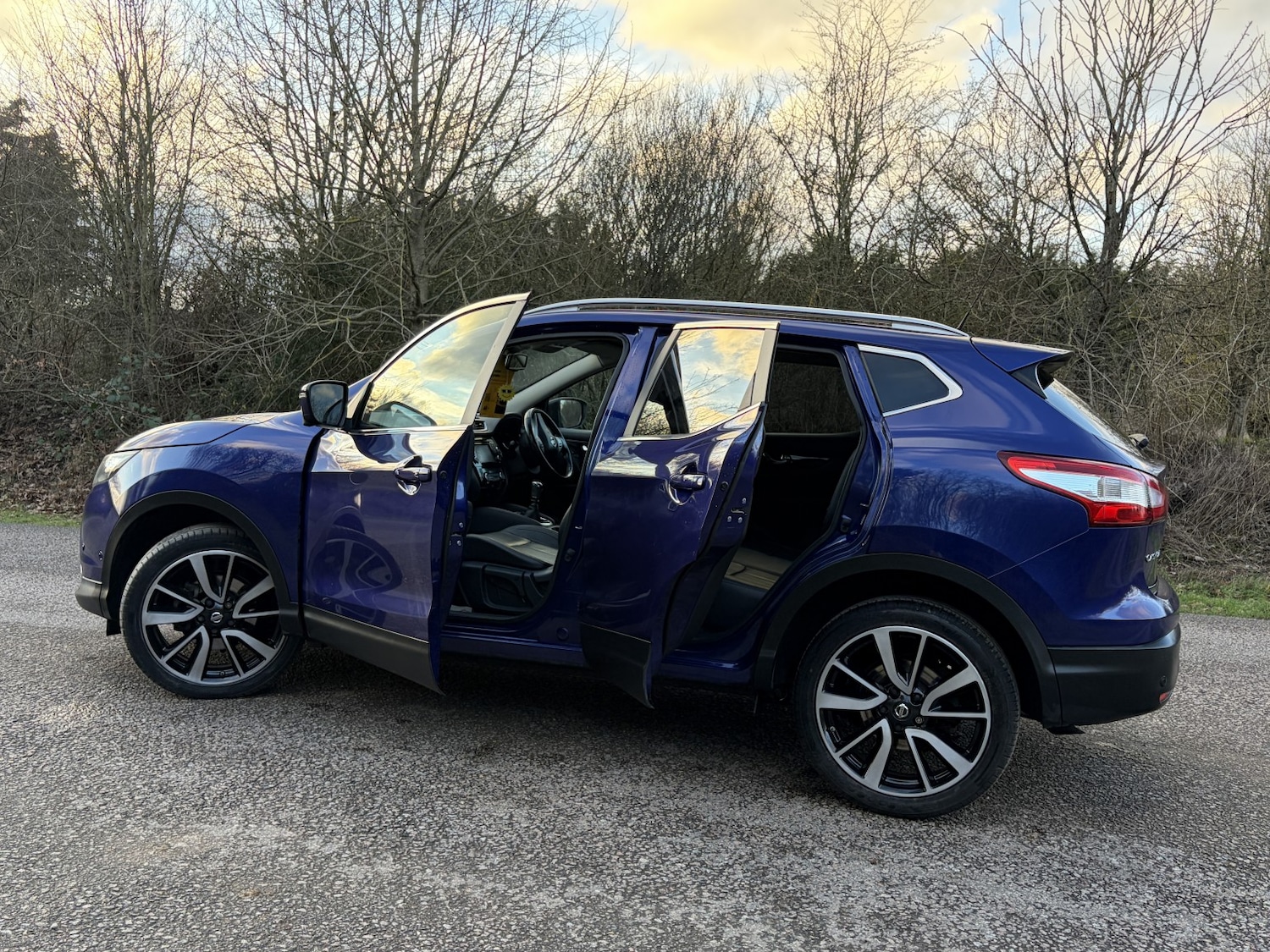Used Nissan Qashqai 2015 for sale - 77282696: Photo 5