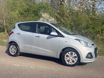 Used Hyundai i10 2015 for sale - 78553577: Photo
