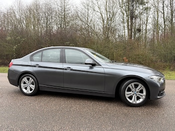 Used BMW 3 Series 2018 for sale - 77977101: Photo
