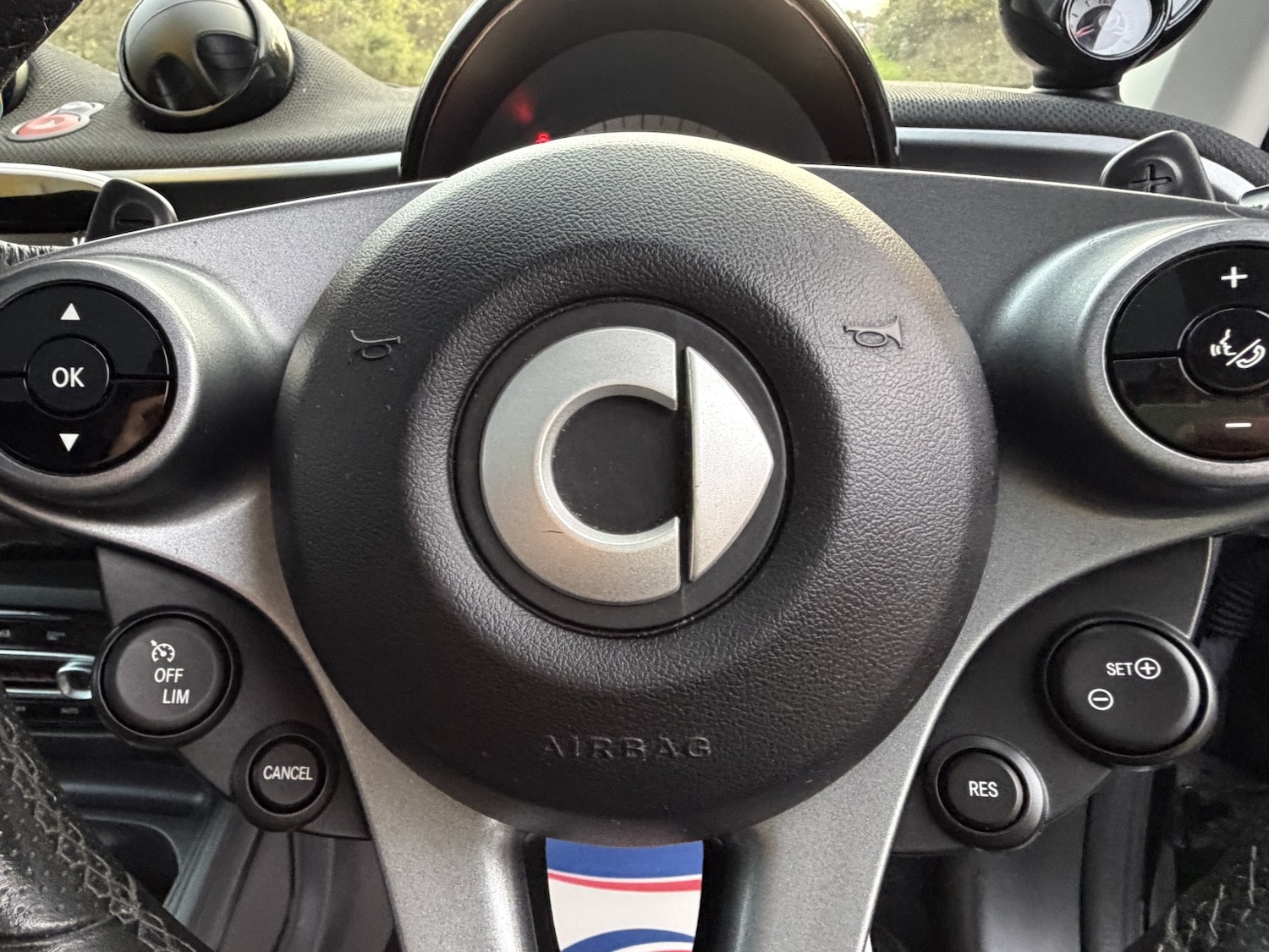 Used smart fortwo 2018 for sale - 76565144: Photo 33