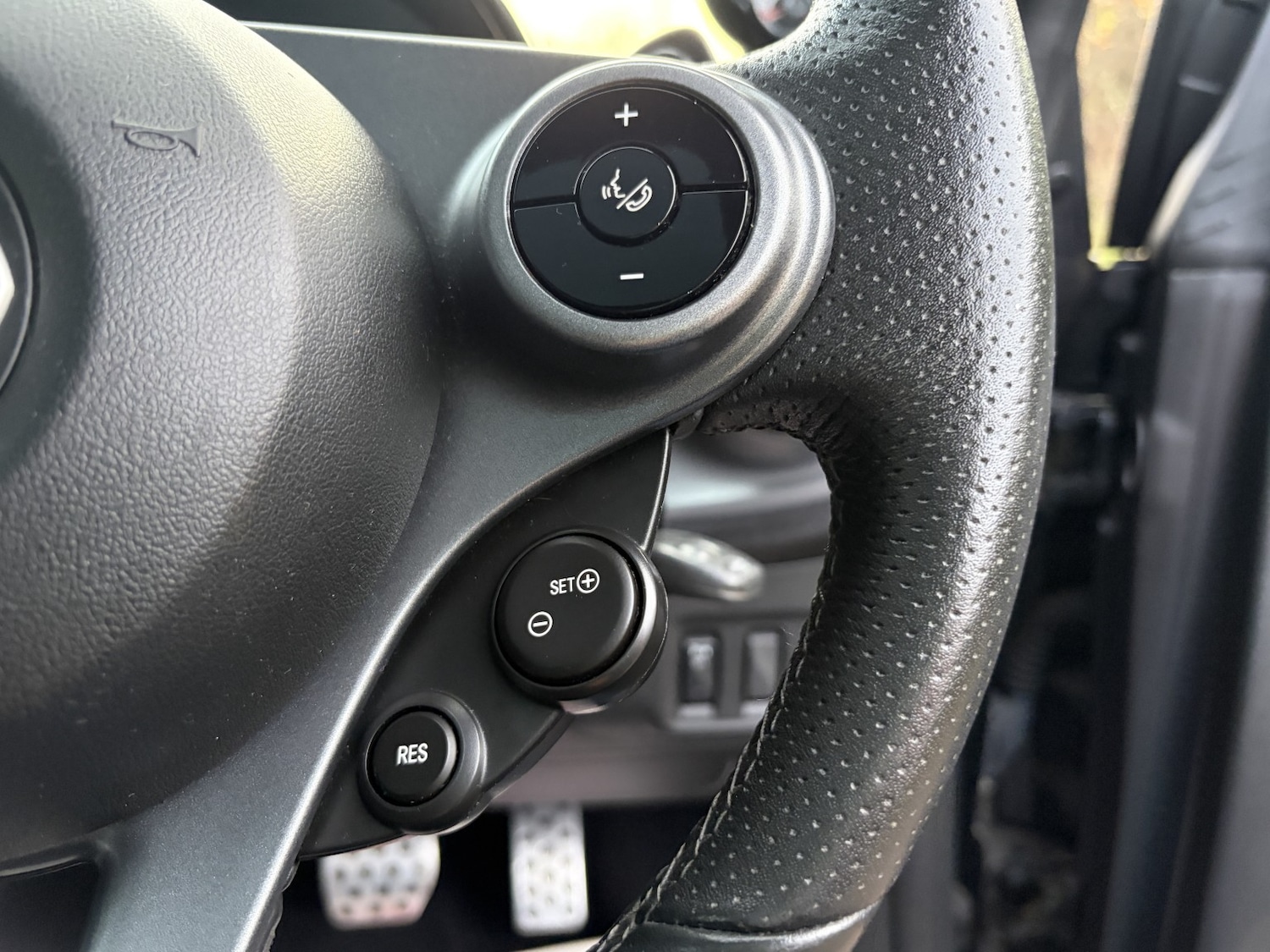 Used smart fortwo 2018 for sale - 76565144: Photo 35