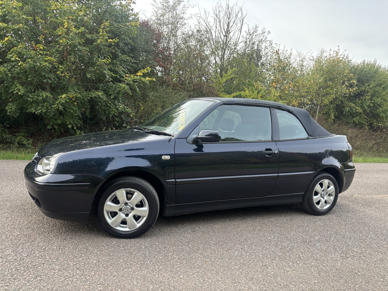 Used Volkswagen Golf 2001 for sale - 76126382: Photo 8