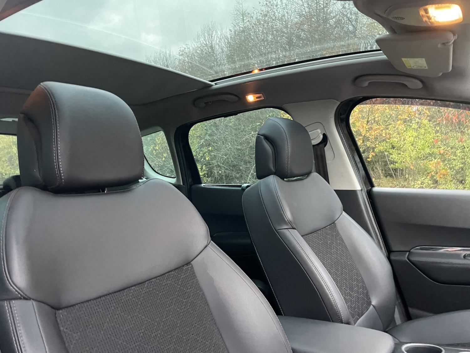 Used Peugeot 3008 2015 for sale - 76662791: Photo 32