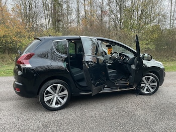 Used Peugeot 3008 2015 for sale - 76662791: Photo