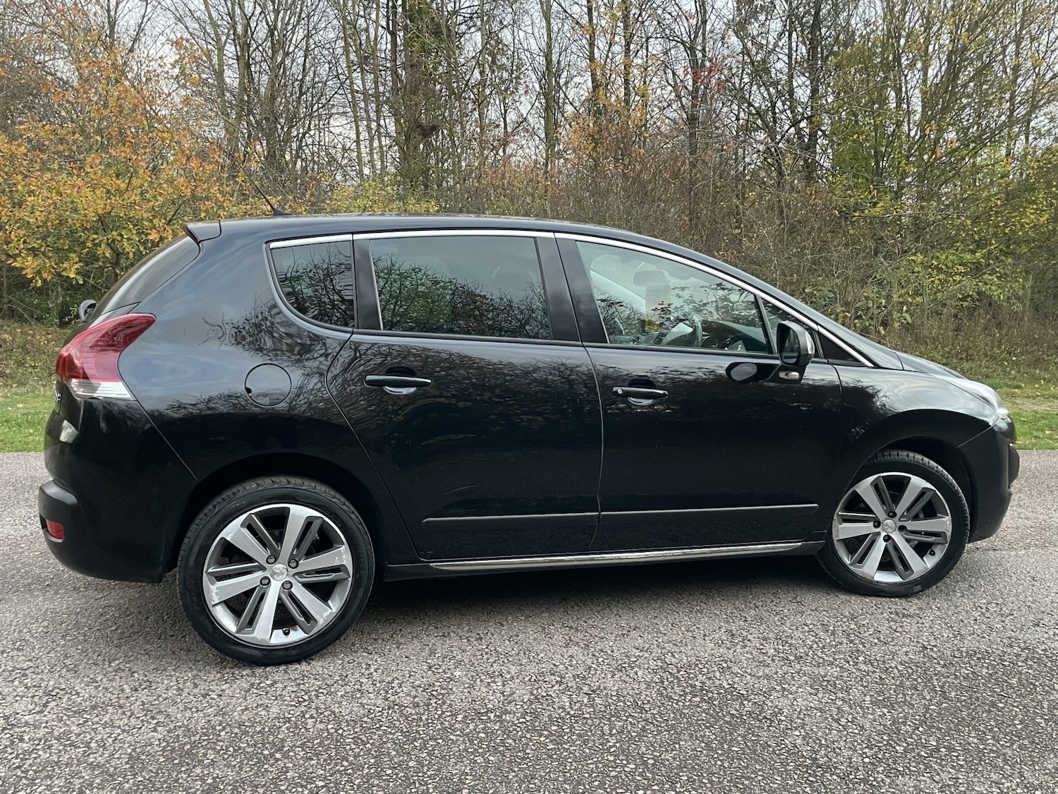 Used Peugeot 3008 2015 for sale - 76662791: Photo 5