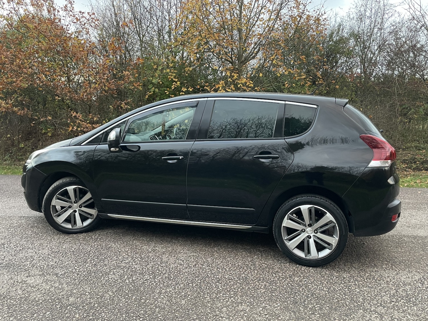 Used Peugeot 3008 2015 for sale - 76662791: Photo 6