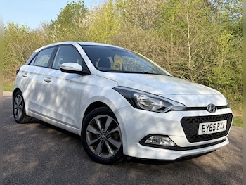 Used Hyundai i20 2015 for sale - 78553572: Photo