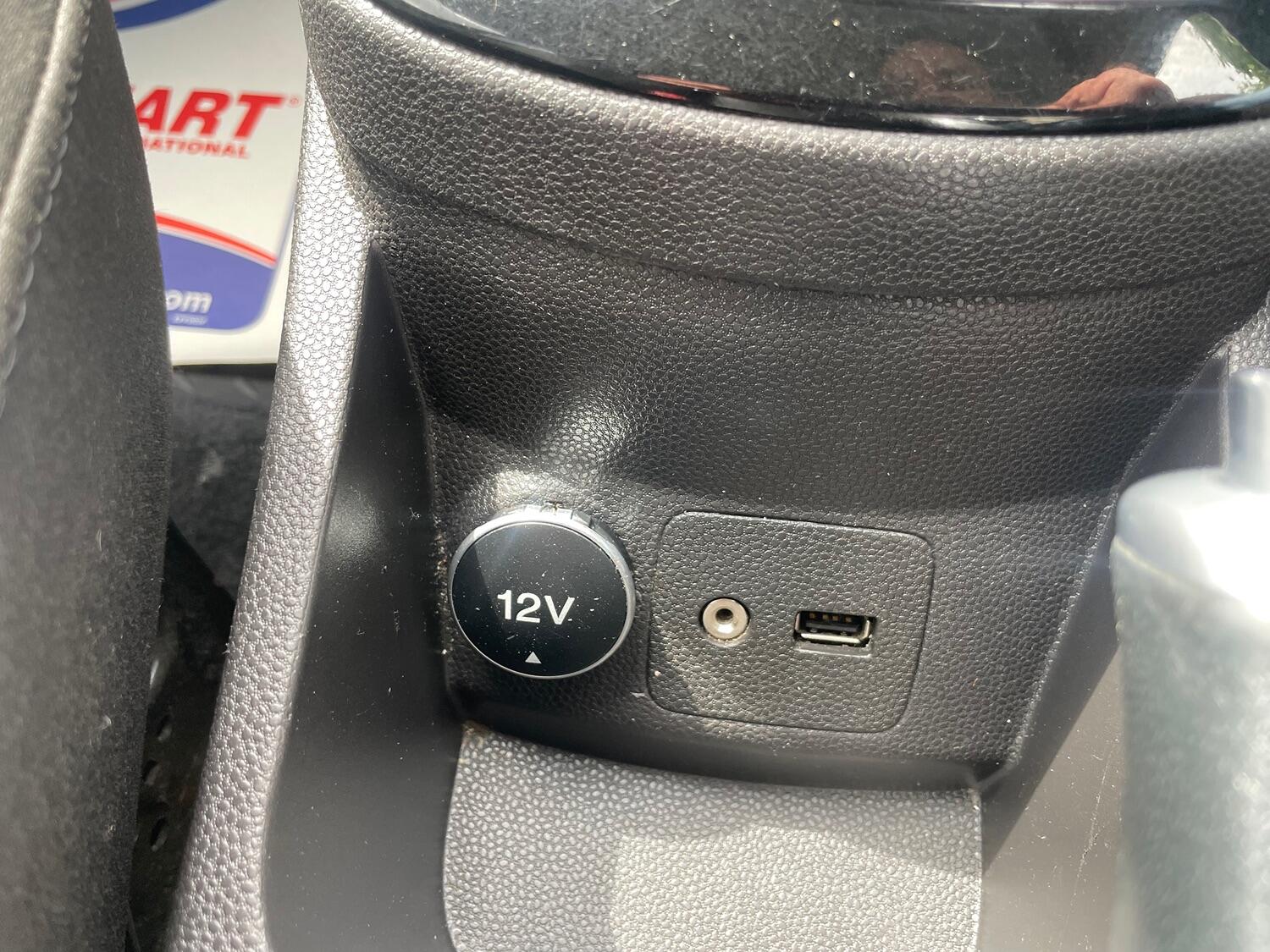 Used Ford Fiesta 2014 for sale - 75539009: Photo 43