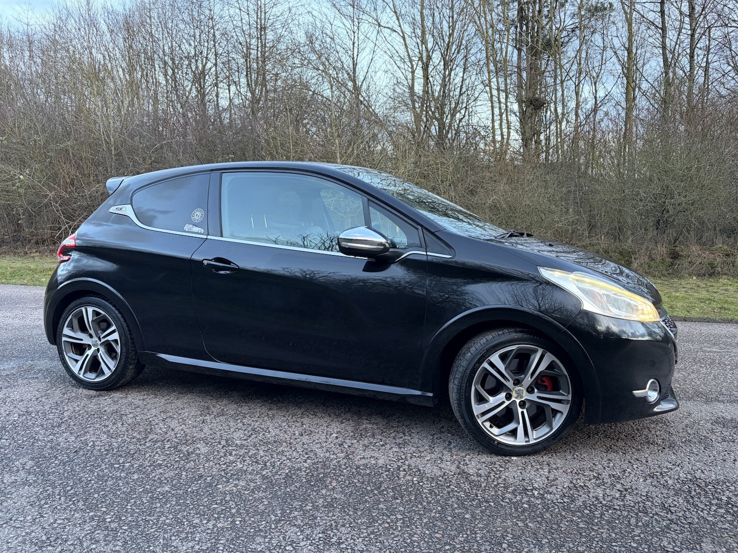 Used Peugeot 208 2013 for sale - 77282692: Photo 1