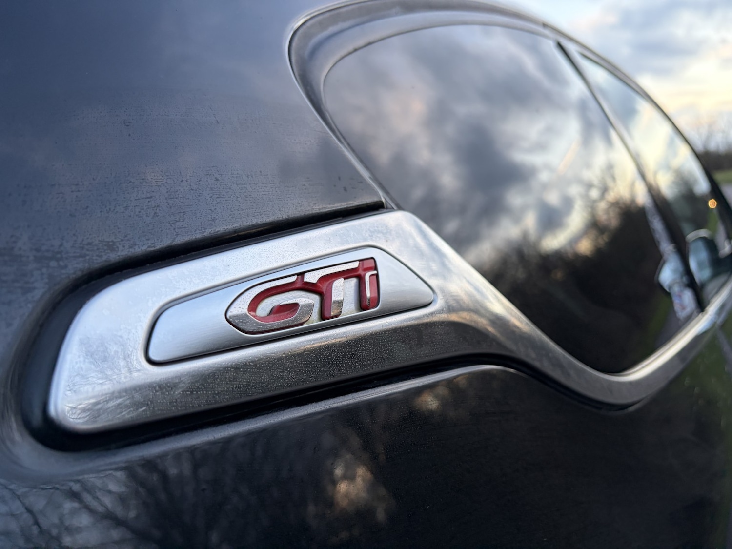 Used Peugeot 208 2013 for sale - 77282692: Photo 17