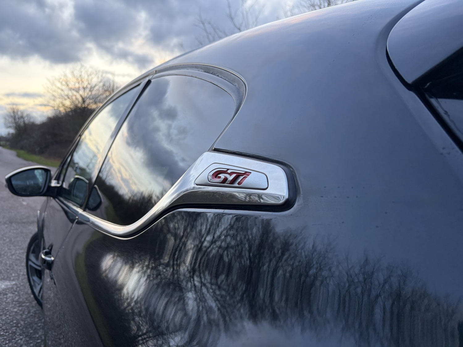 Used Peugeot 208 2013 for sale - 77282692: Photo 23