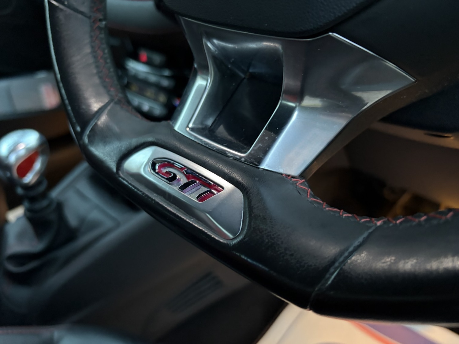 Used Peugeot 208 2013 for sale - 77282692: Photo 34