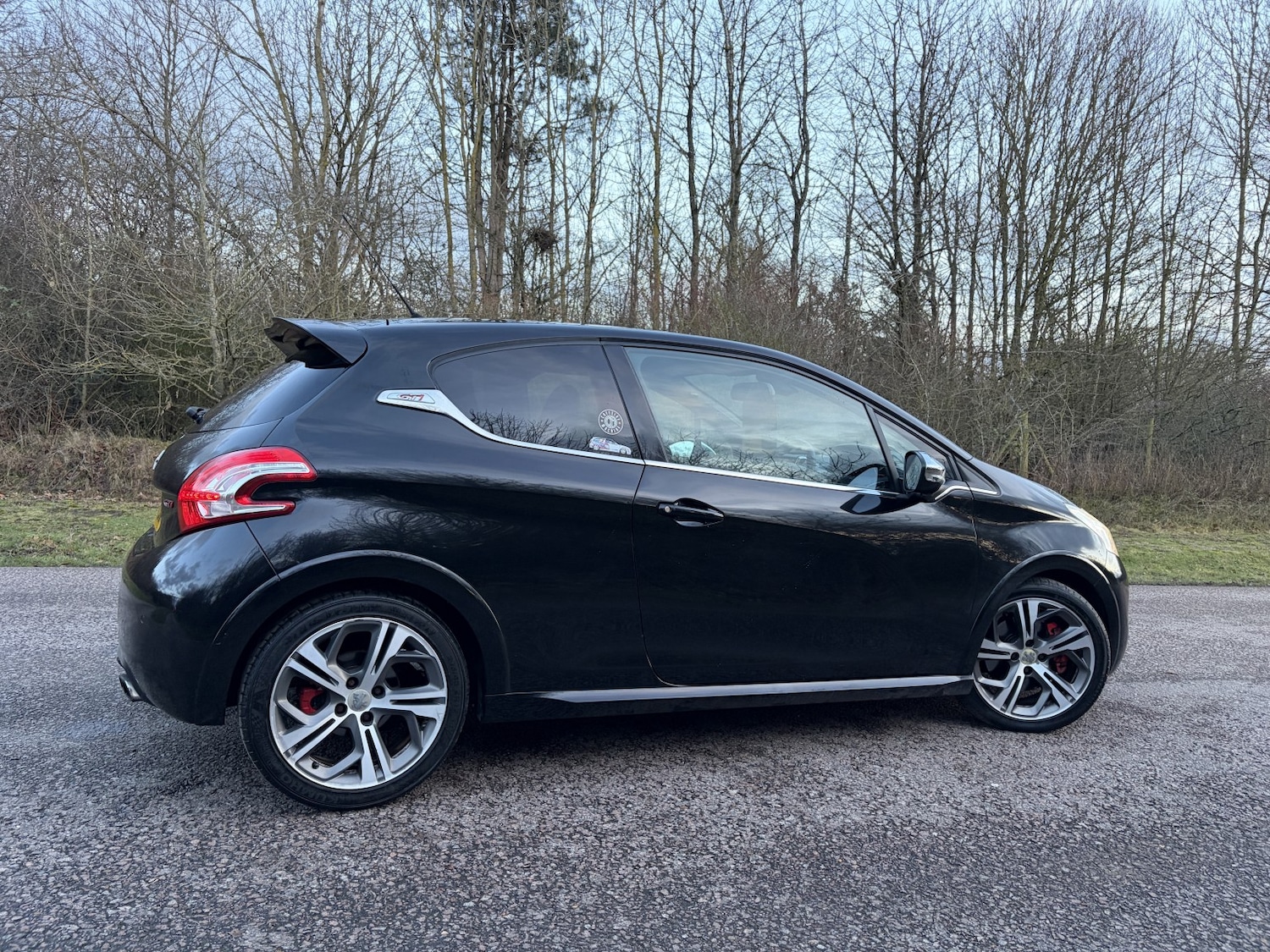 Used Peugeot 208 2013 for sale - 77282692: Photo 4