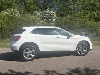 Used Mercedes-Benz GLA 2018 for sale - 78553620: Photo