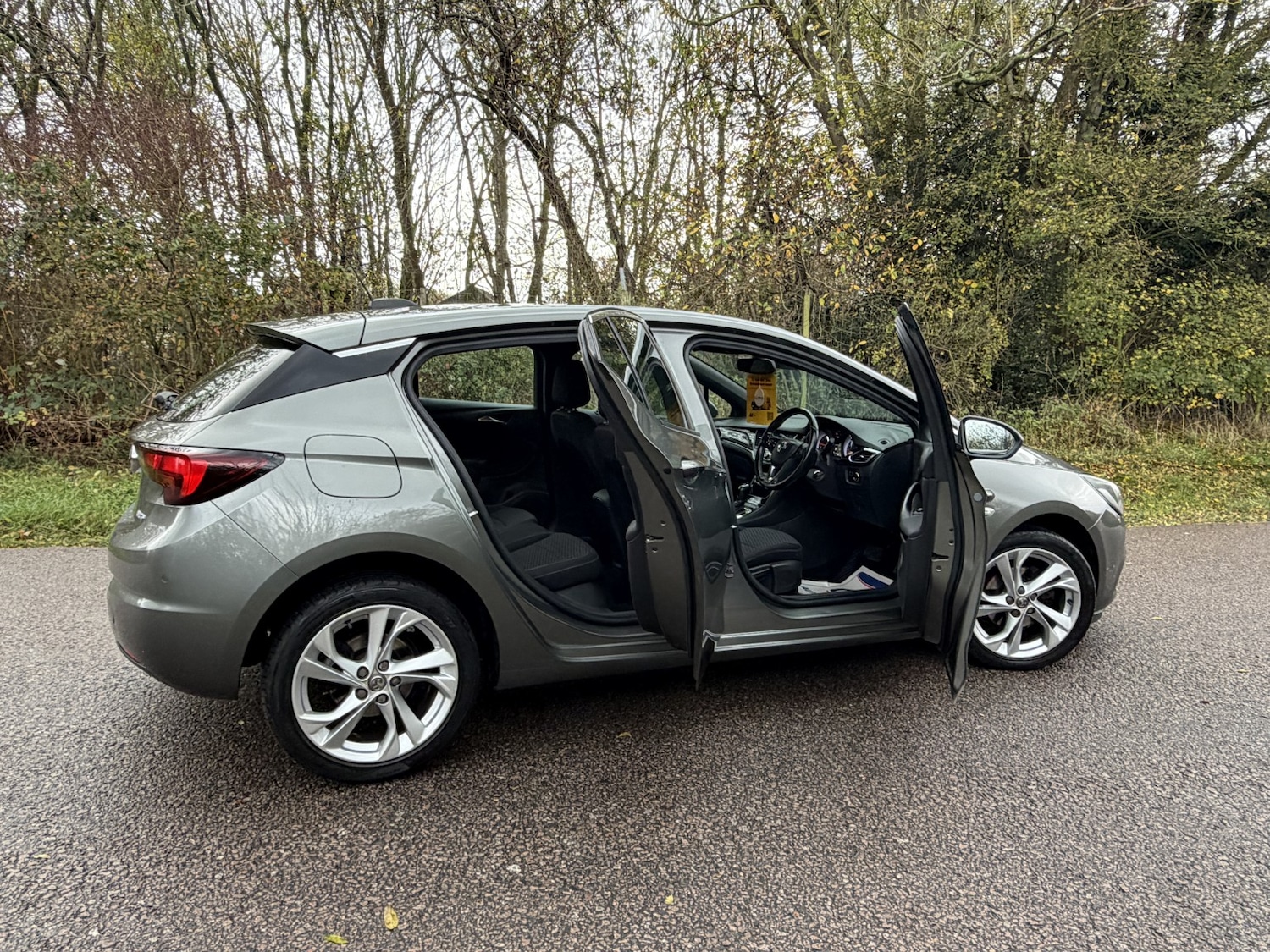 Used Vauxhall Astra 2017 for sale - 76553958: Photo 21