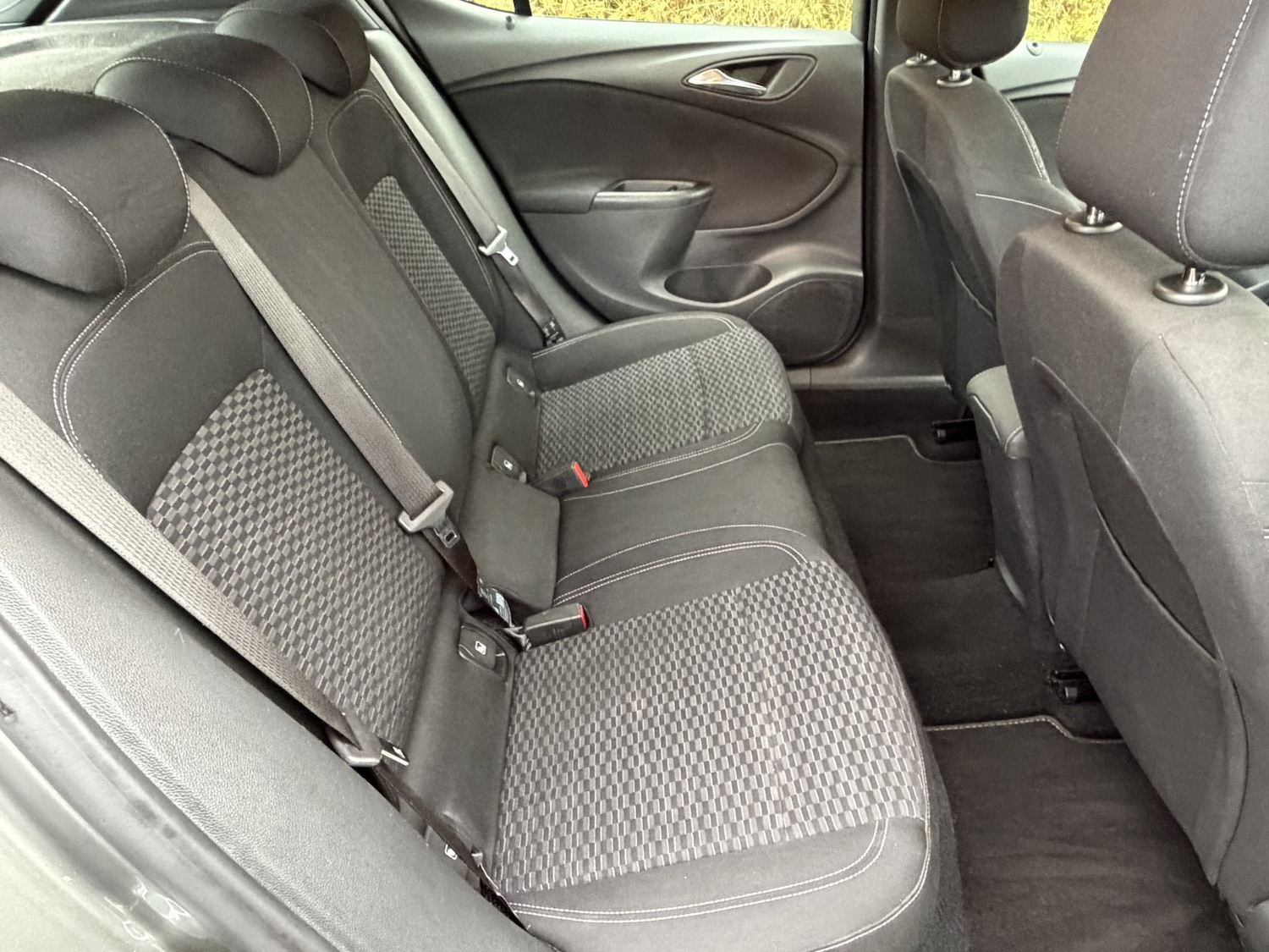 Used Vauxhall Astra 2017 for sale - 76553958: Photo 23