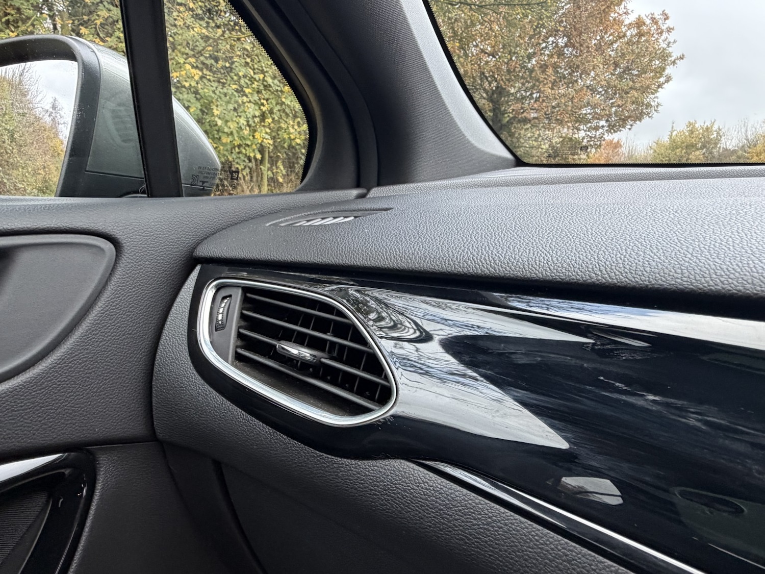 Used Vauxhall Astra 2017 for sale - 76553958: Photo 36