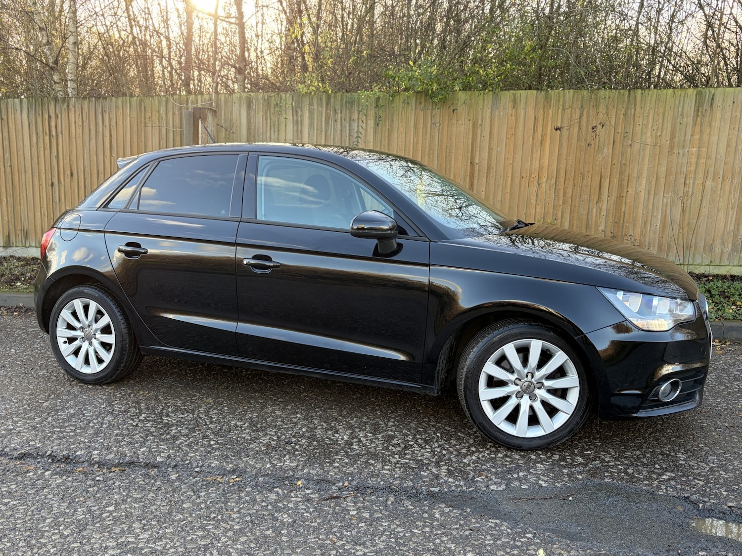 Used Audi A1 2012 for sale - 76830387: Photo 1
