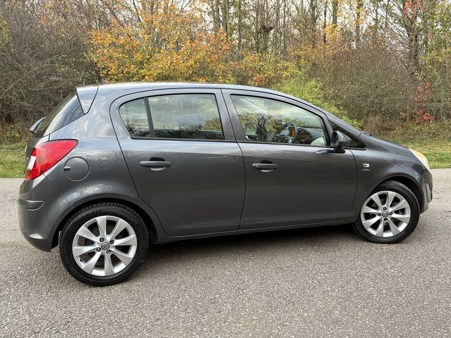 Used Vauxhall Corsa 2012 for sale - 76517762: Photo 21