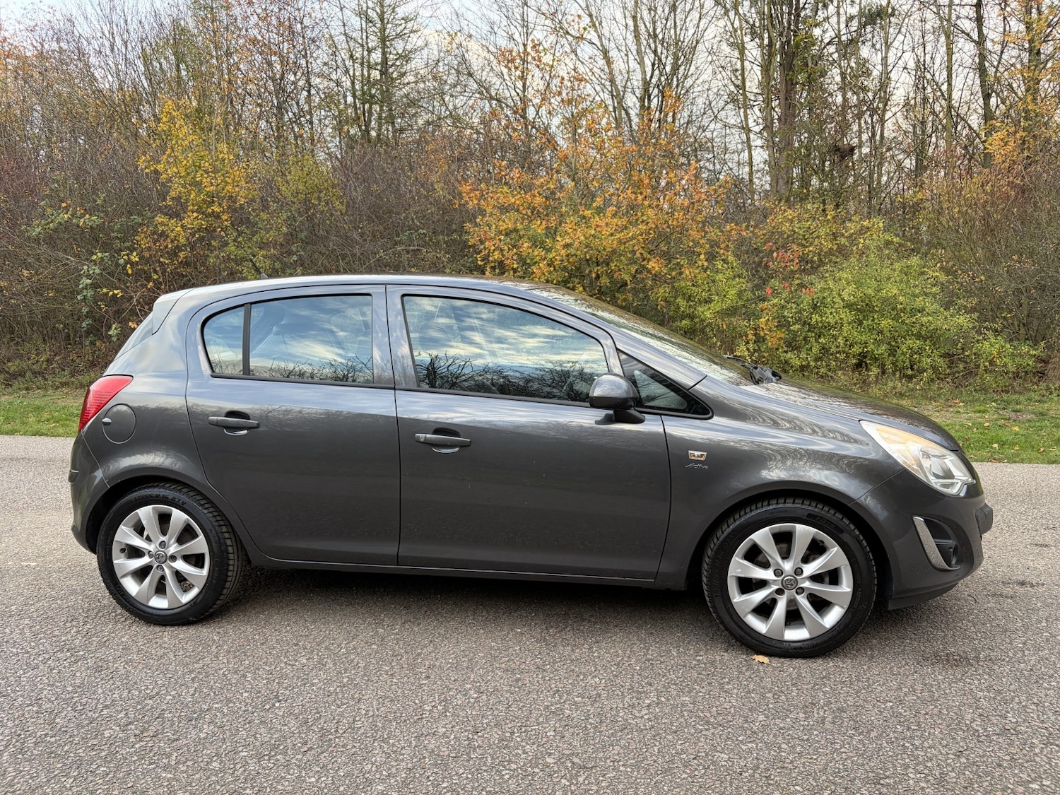 Used Vauxhall Corsa 2012 for sale - 76517762: Photo 43