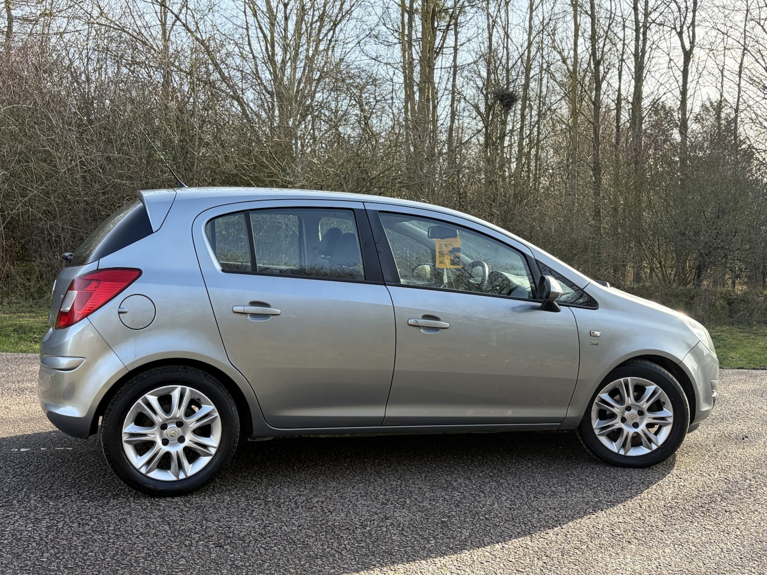 Used Vauxhall Corsa 2010 for sale - 77603406: Photo 4
