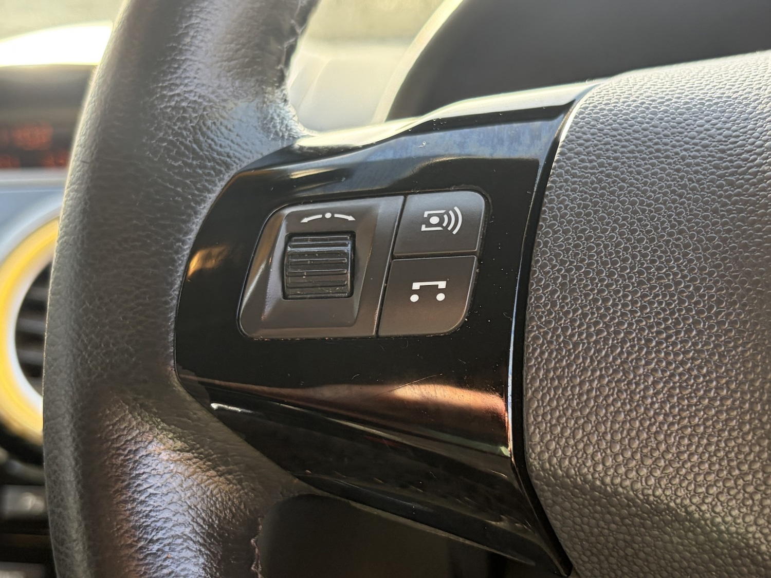 Used Vauxhall Corsa 2010 for sale - 77603406: Photo 40