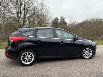 Used Ford Focus 2015 for sale - 77603383: Photo