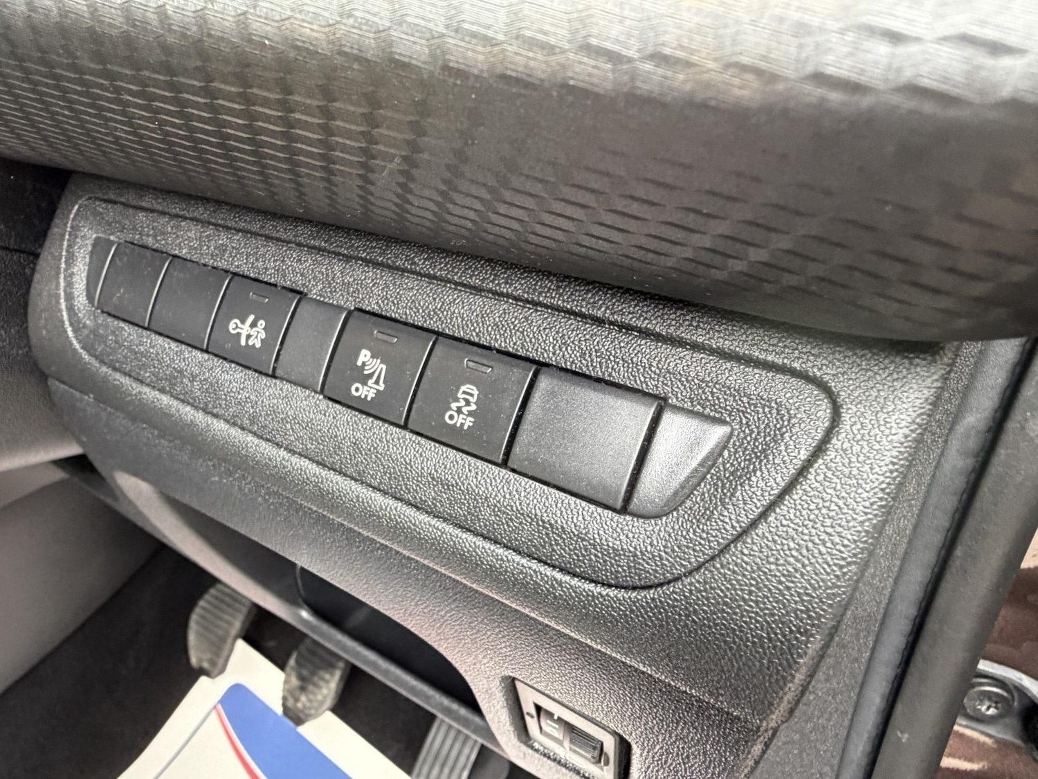 Used Peugeot 2008 2013 for sale - 76268495: Photo 35