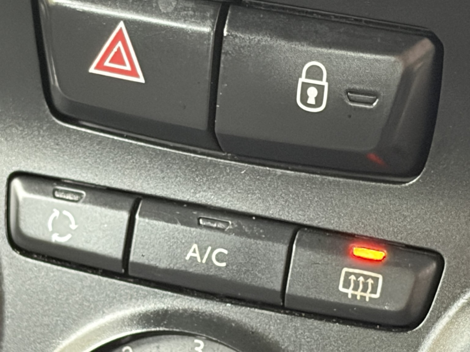 Used Peugeot 2008 2013 for sale - 76268495: Photo 47