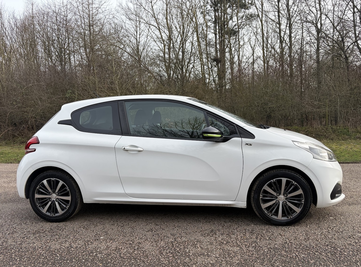 Used Peugeot 208 2016 for sale - 77603362: Photo 12