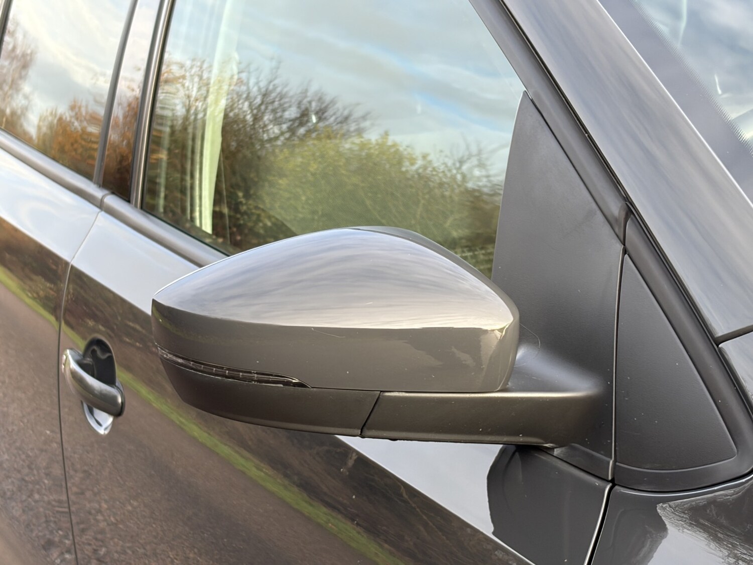 Used Volkswagen Polo 2016 for sale - 76904637: Photo 18