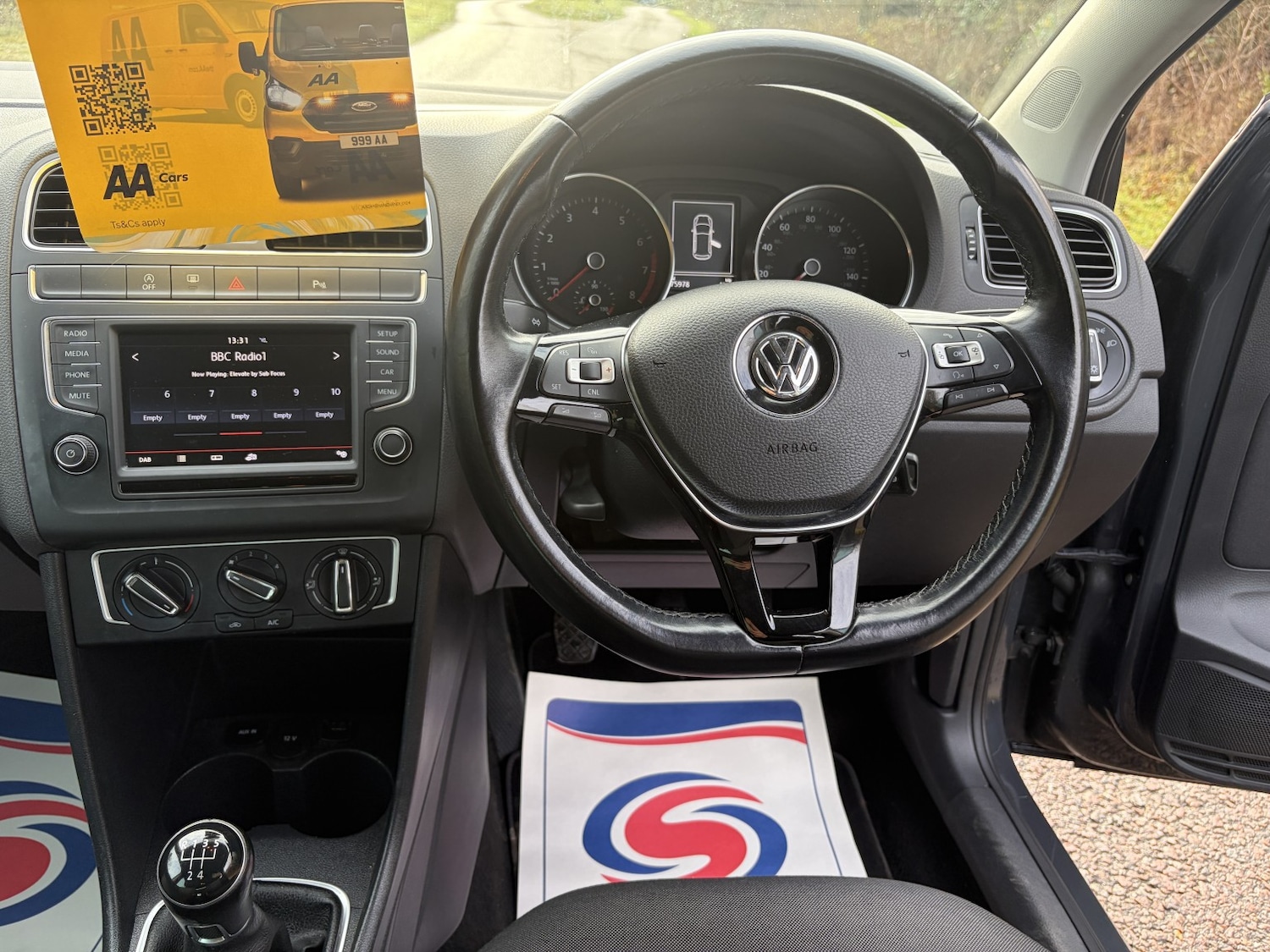 Used Volkswagen Polo 2016 for sale - 76904637: Photo 21