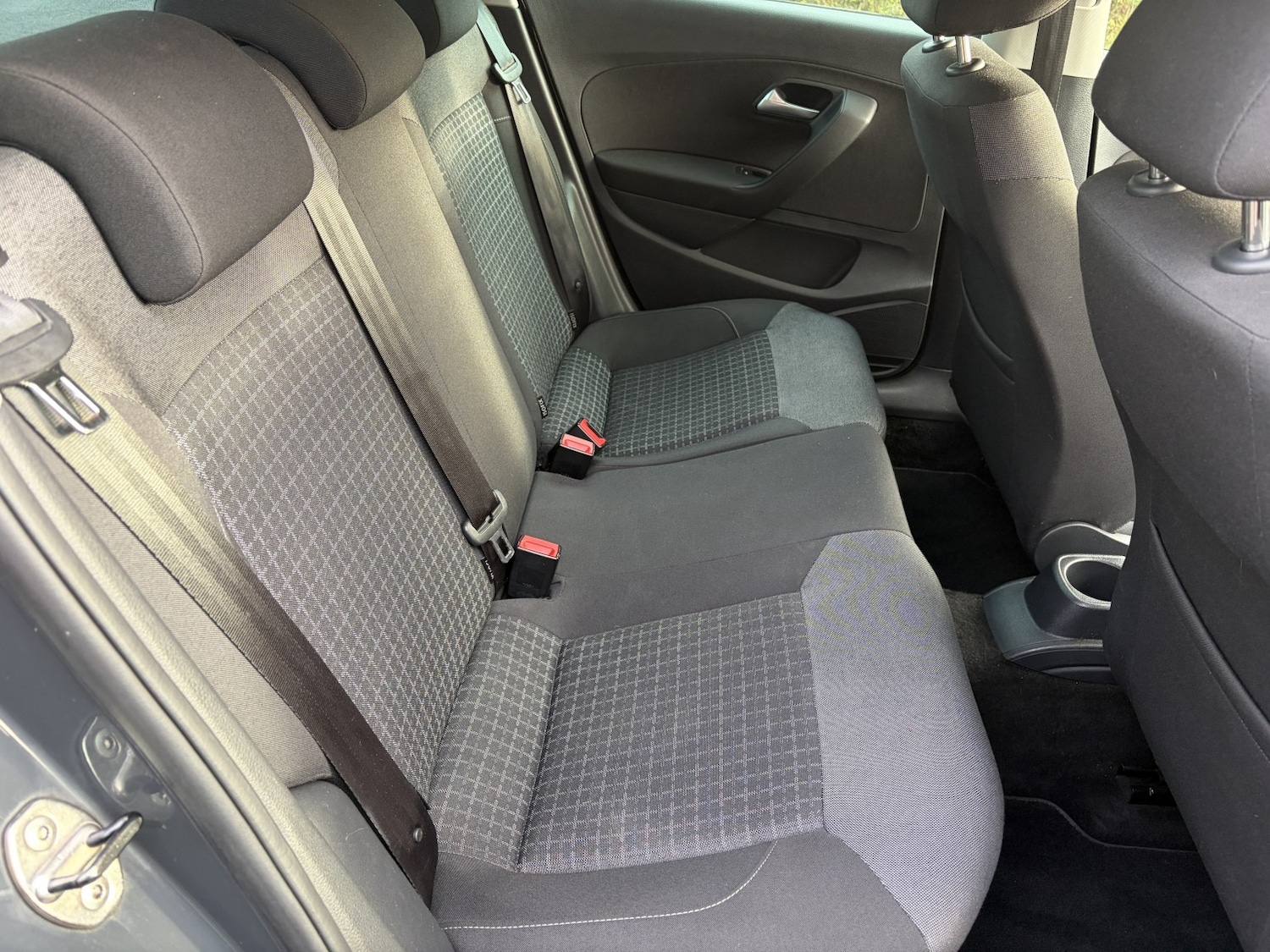 Used Volkswagen Polo 2016 for sale - 76904637: Photo 25