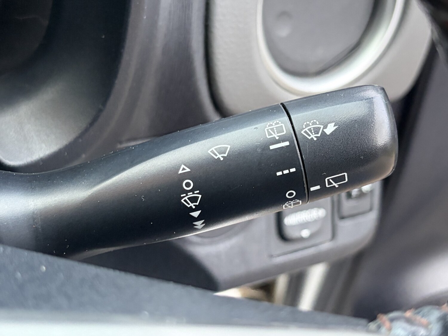 Used Toyota Yaris 2012 for sale - 77516119: Photo 42