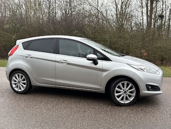 2016 - 1.0 EcoBoost Titanium 5dr Powershift