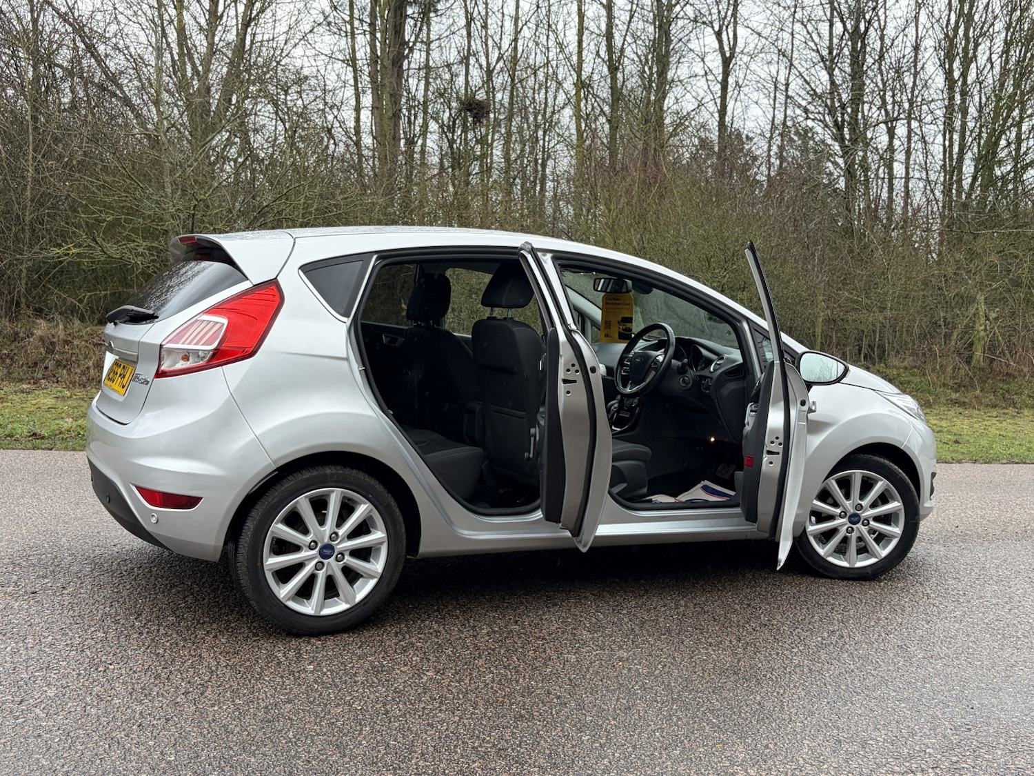 Used Ford Fiesta 2016 for sale - 77516120: Photo 5