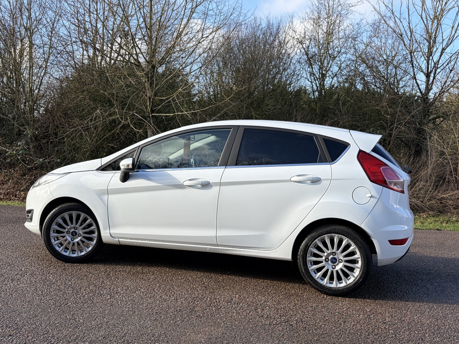 Used Ford Fiesta 2013 for sale - 77363631: Photo 10