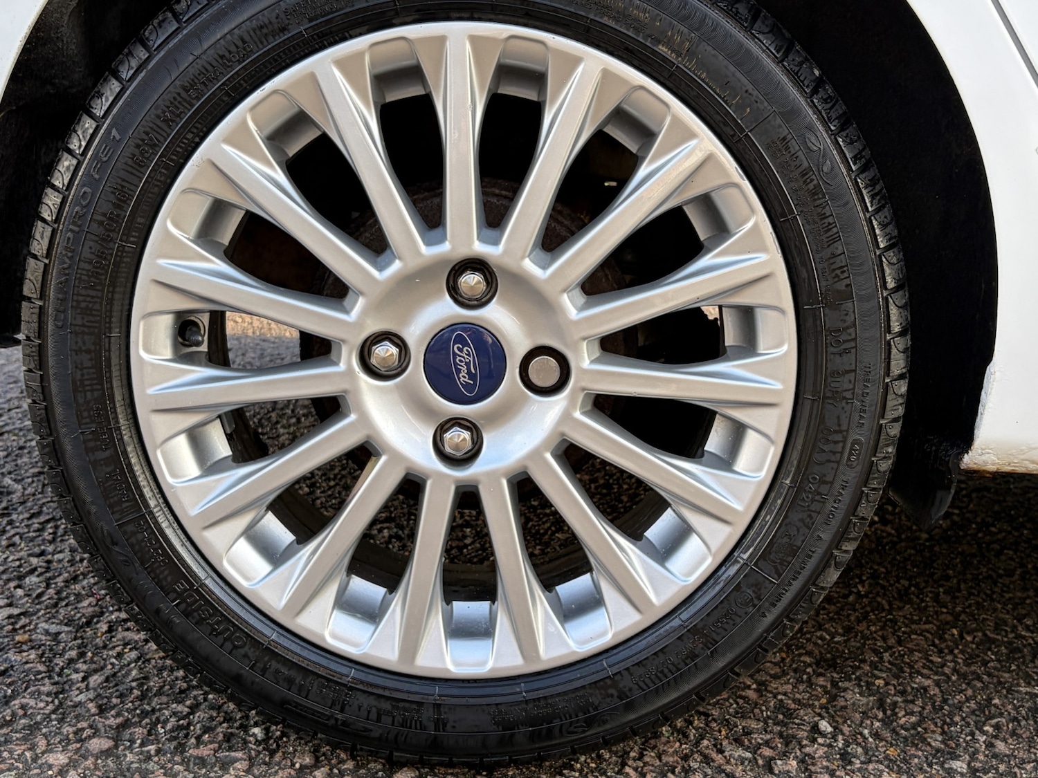 Used Ford Fiesta 2013 for sale - 77363631: Photo 24