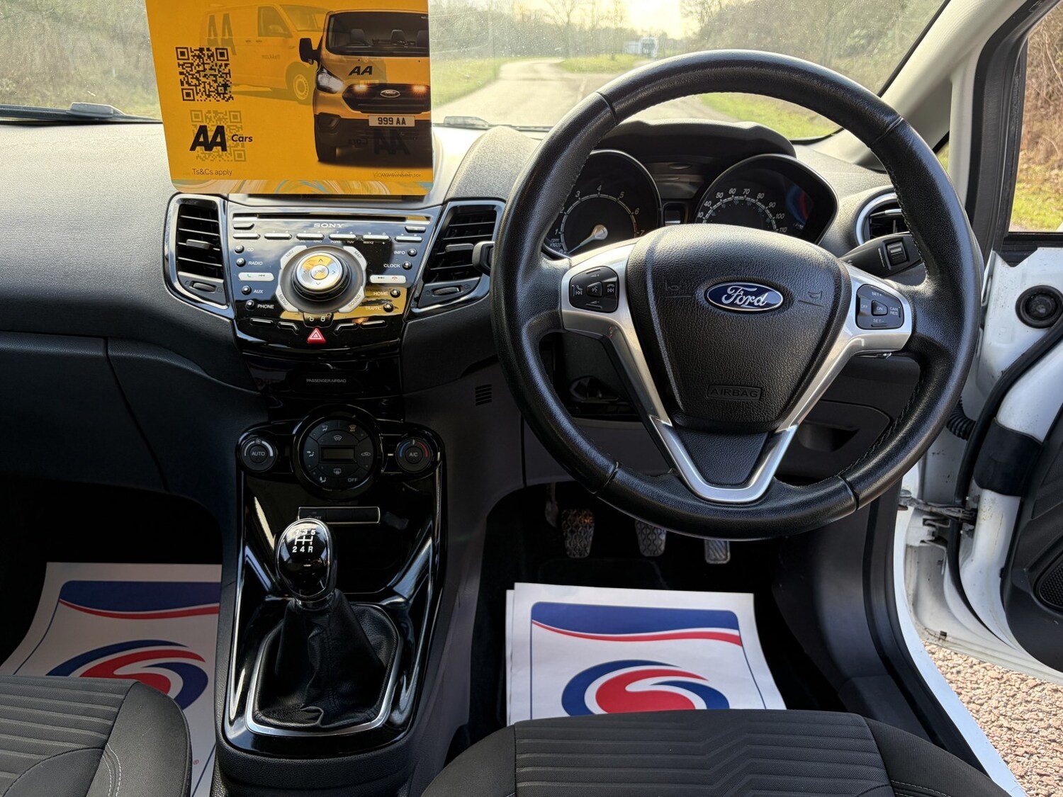 Used Ford Fiesta 2013 for sale - 77363631: Photo 28