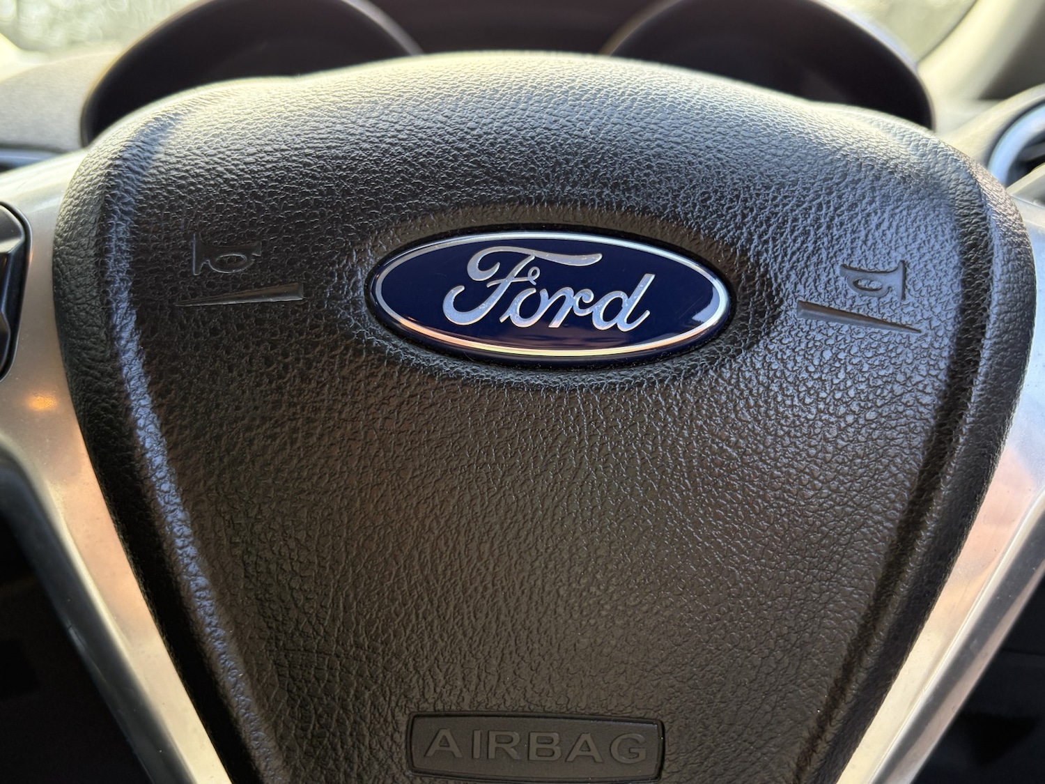 Used Ford Fiesta 2013 for sale - 77363631: Photo 49