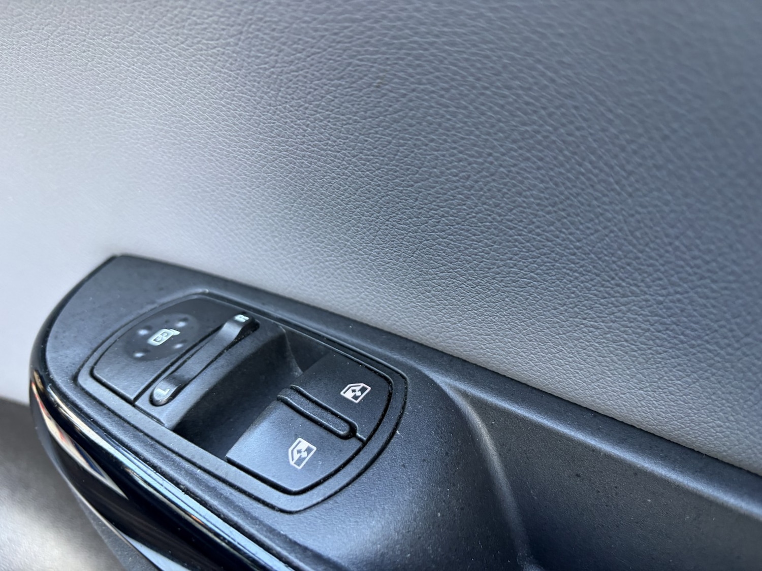 Used Vauxhall Corsa 2017 for sale - 77023144: Photo 27