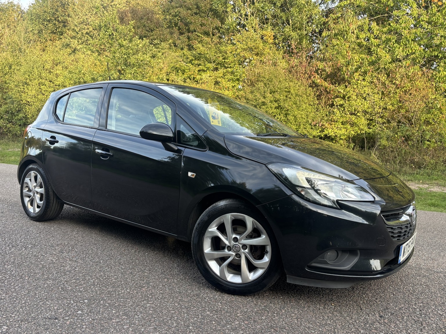 Used Vauxhall Corsa 2015 for sale - 76088702: Photo 2