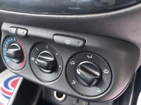 Used Vauxhall Corsa 2015 for sale - 76088702: Photo 26