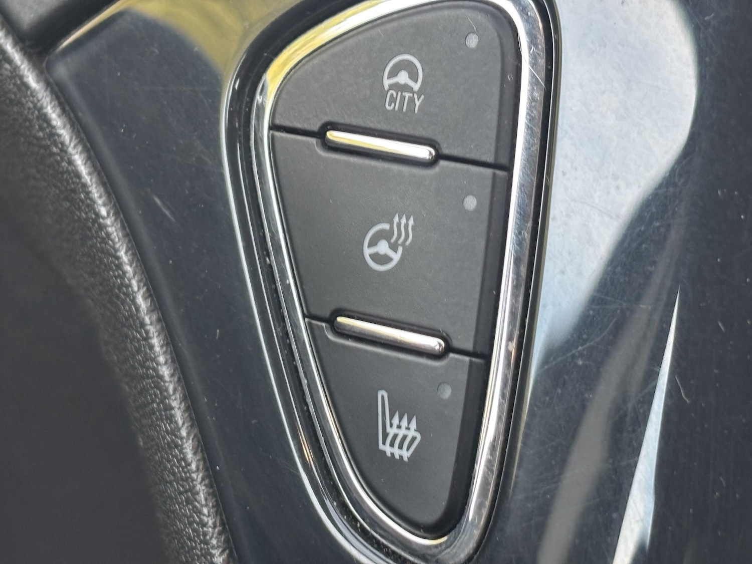 Used Vauxhall Corsa 2015 for sale - 76088702: Photo 37