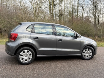 Used Volkswagen Polo 2011 for sale - 78553380: Photo