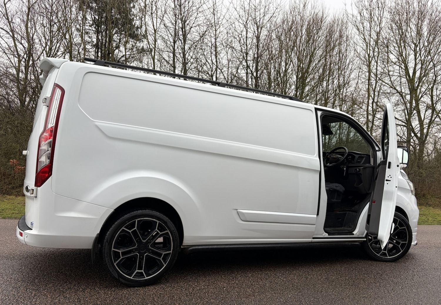 Used Ford Transit Custom 2018 for sale - 77318321: Photo 10