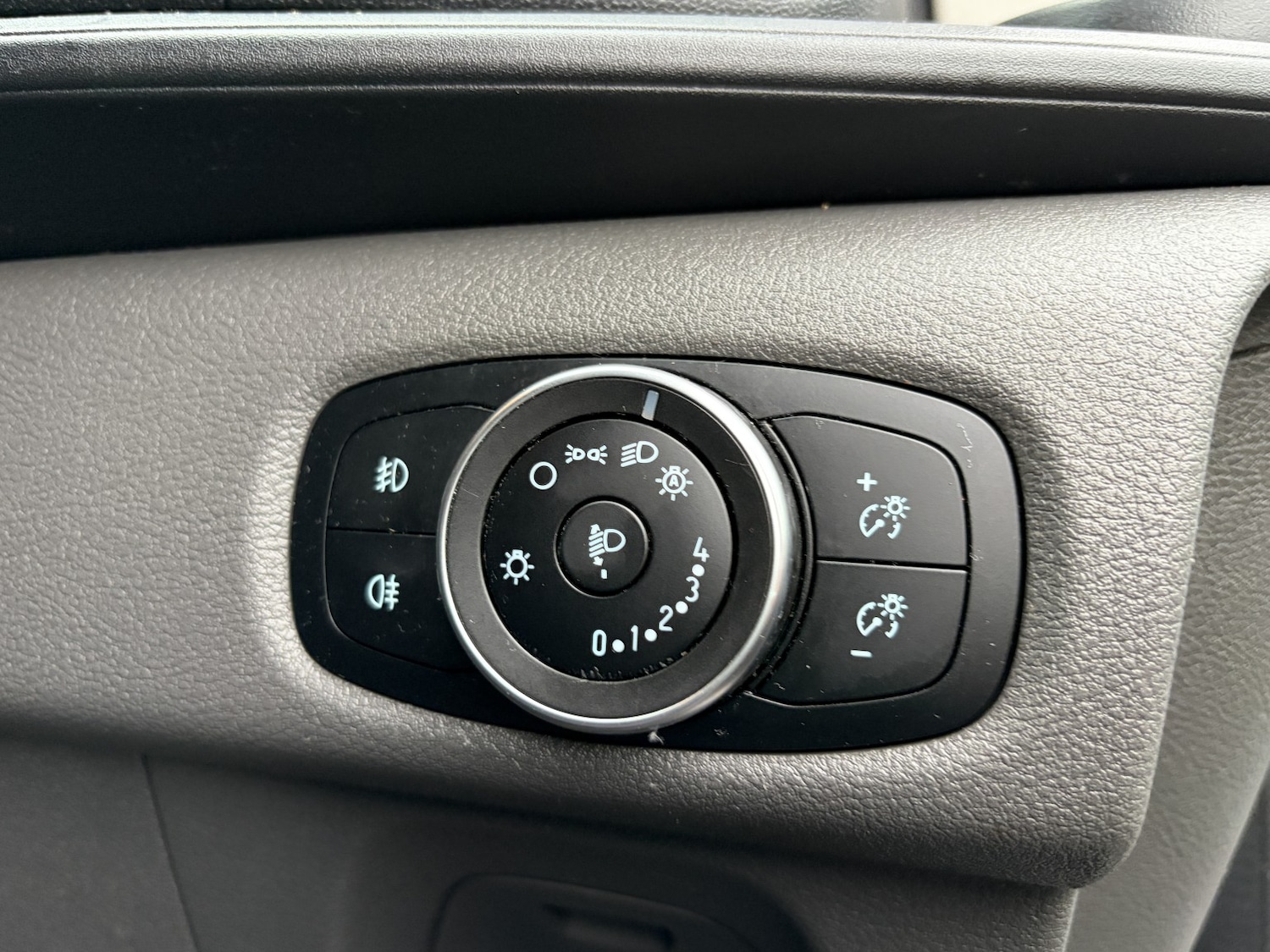 Used Ford Transit Custom 2018 for sale - 77318321: Photo 43