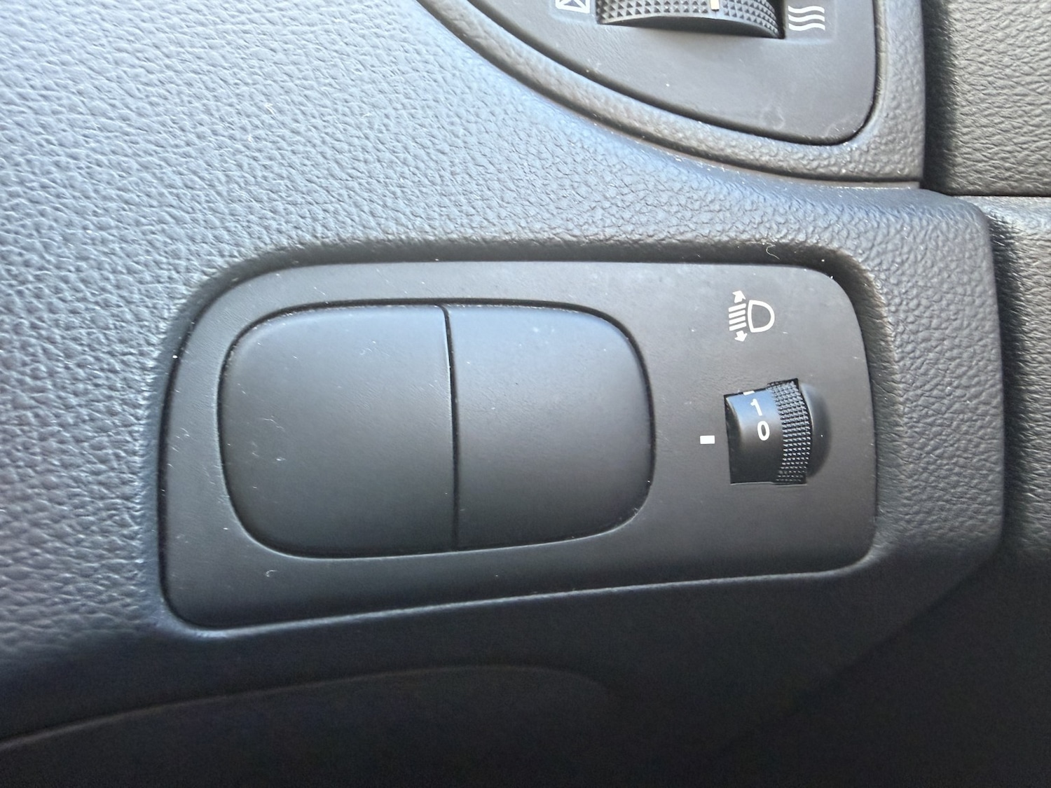 Used Kia Sportage 2010 for sale - 76904640: Photo 46